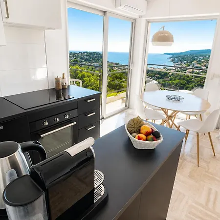 Galets Bleus -vu Mer-piscine-clim-fibre- Appartement